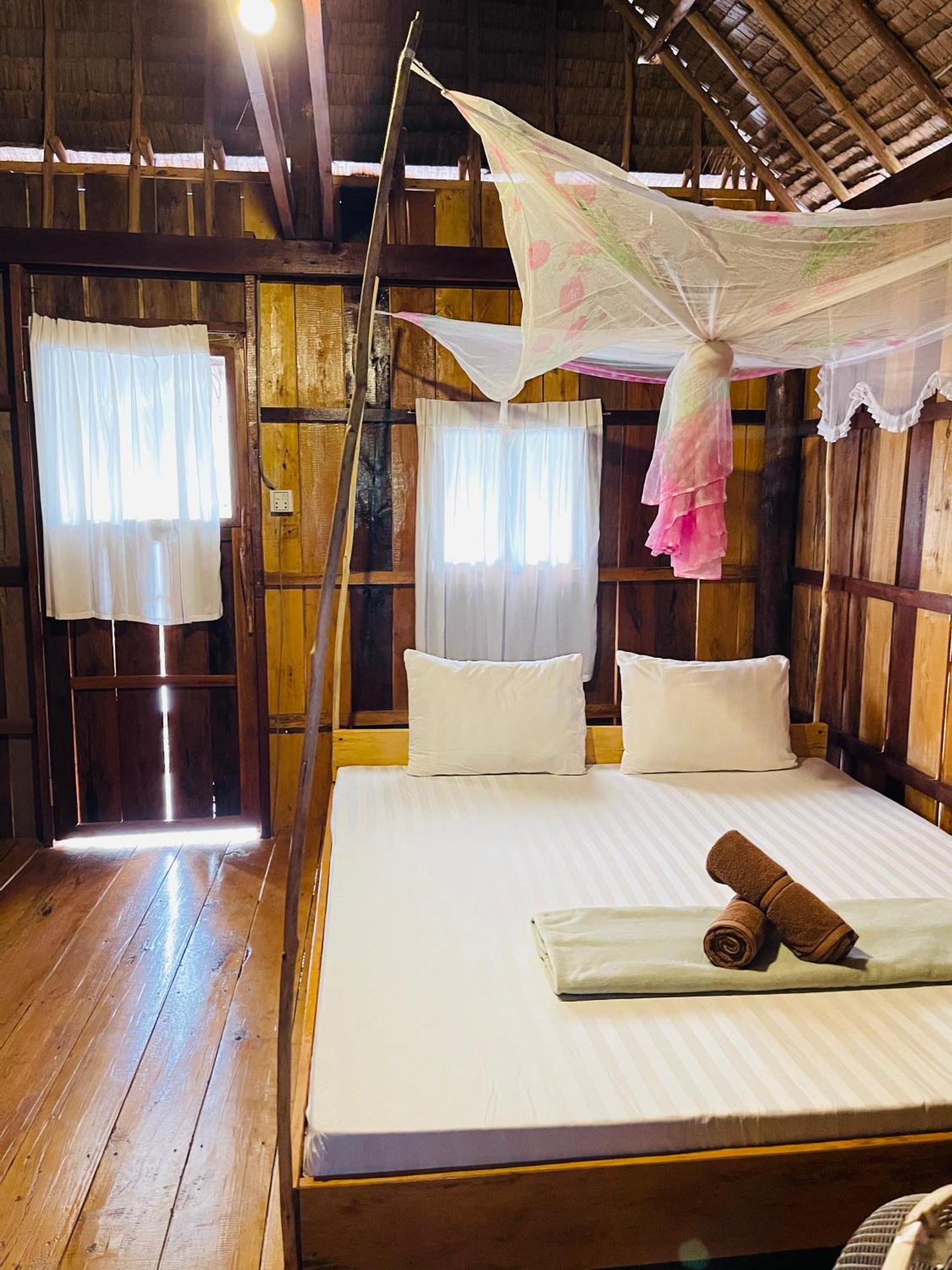 Lily'S Riverhouse Prek Svay Village Eksteriør billede